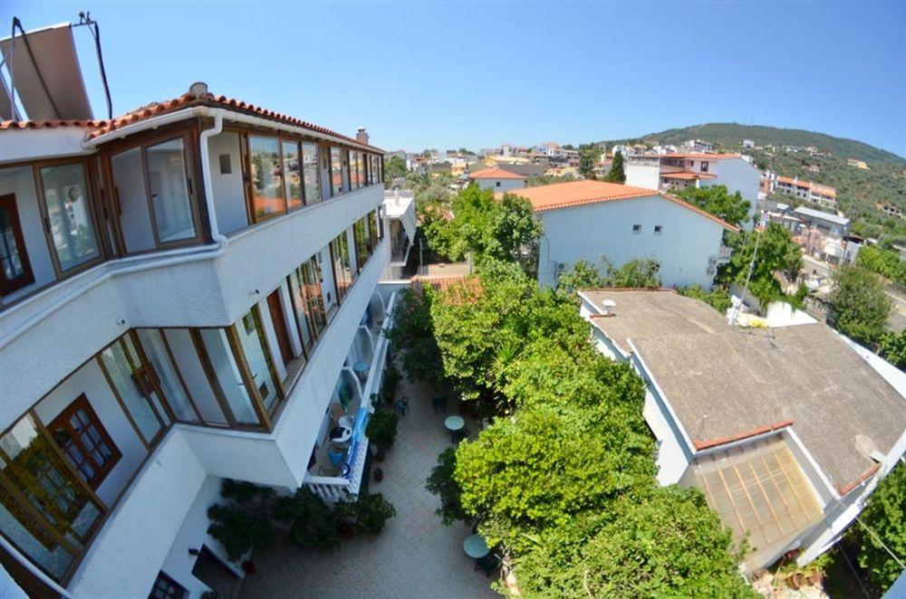 Casa Blue Hotel, Philian Hotels And Resorts Skiathos Town Exterior photo